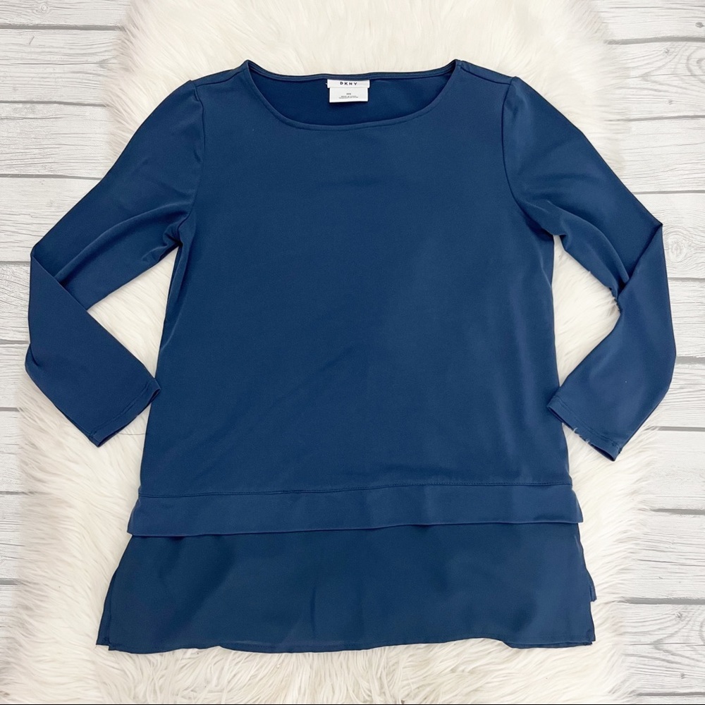 DKNY Navy Blue 3/4 sleeve Top